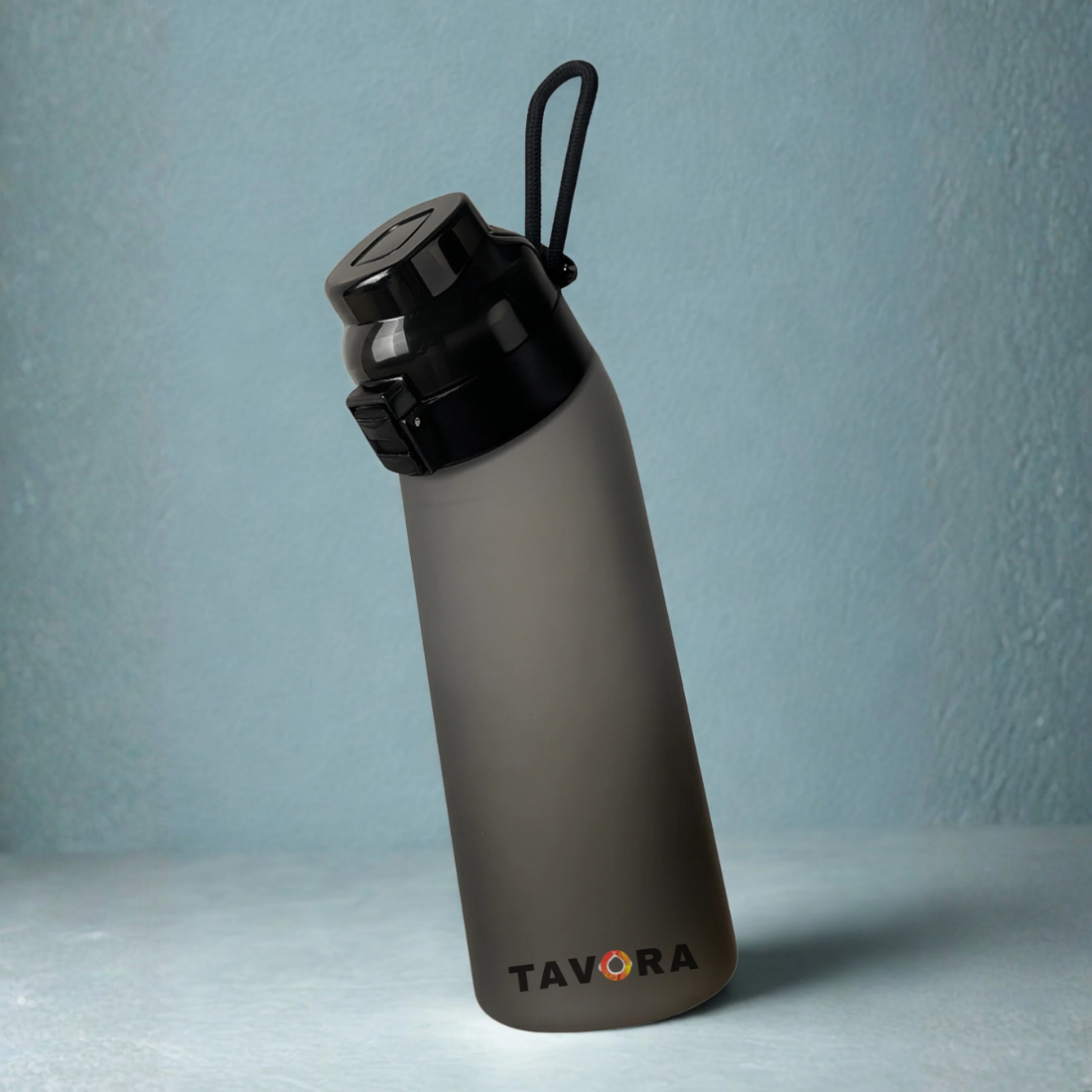 בקבוק המים הקלאסי מבית - TAVORA